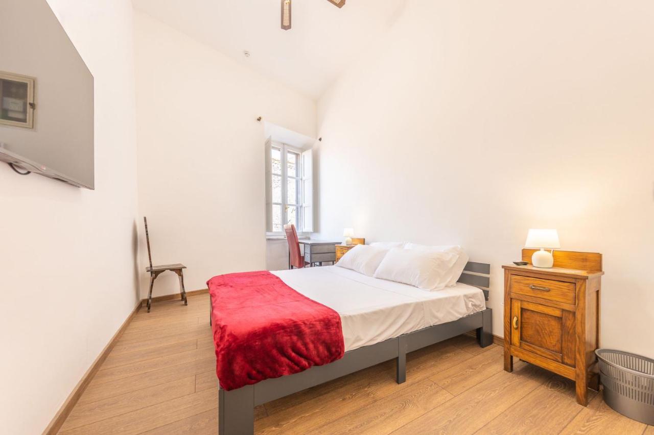 The House Of Thrones Apartment Viterbo Luaran gambar
